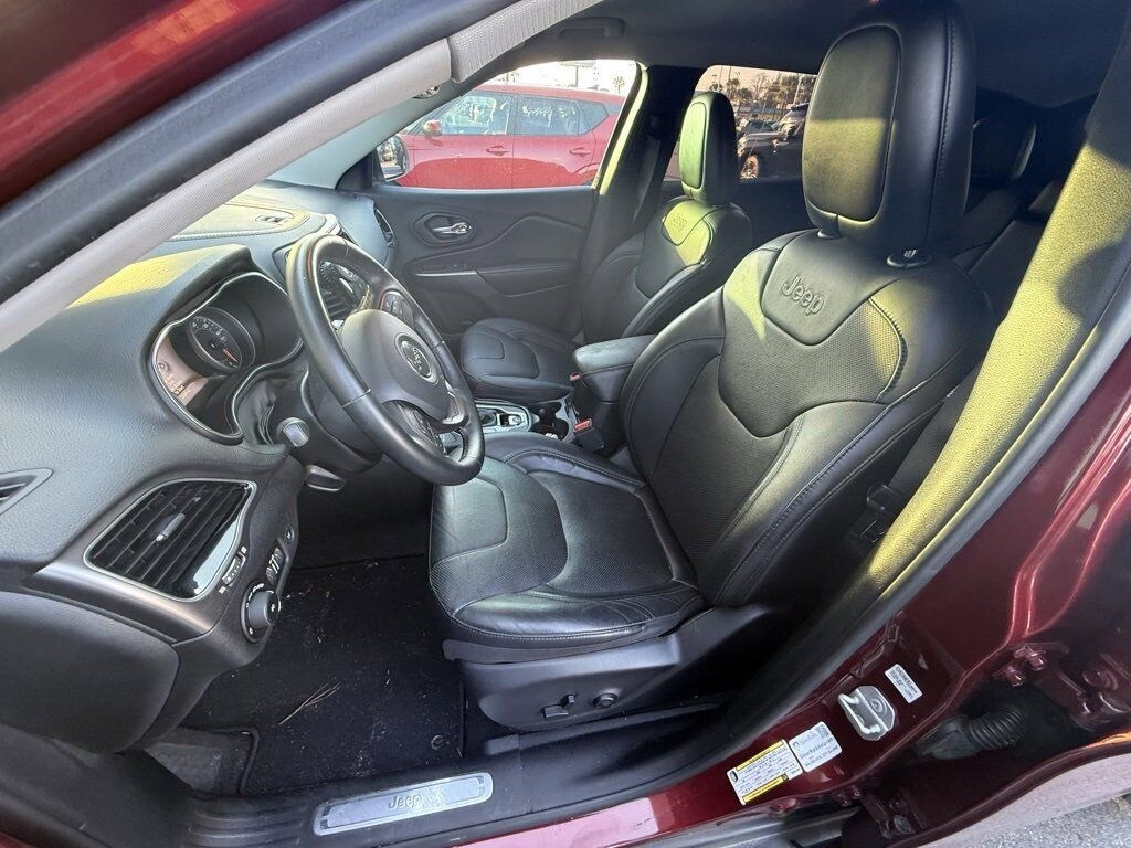 Used 2019 Jeep Cherokee Limited SUV