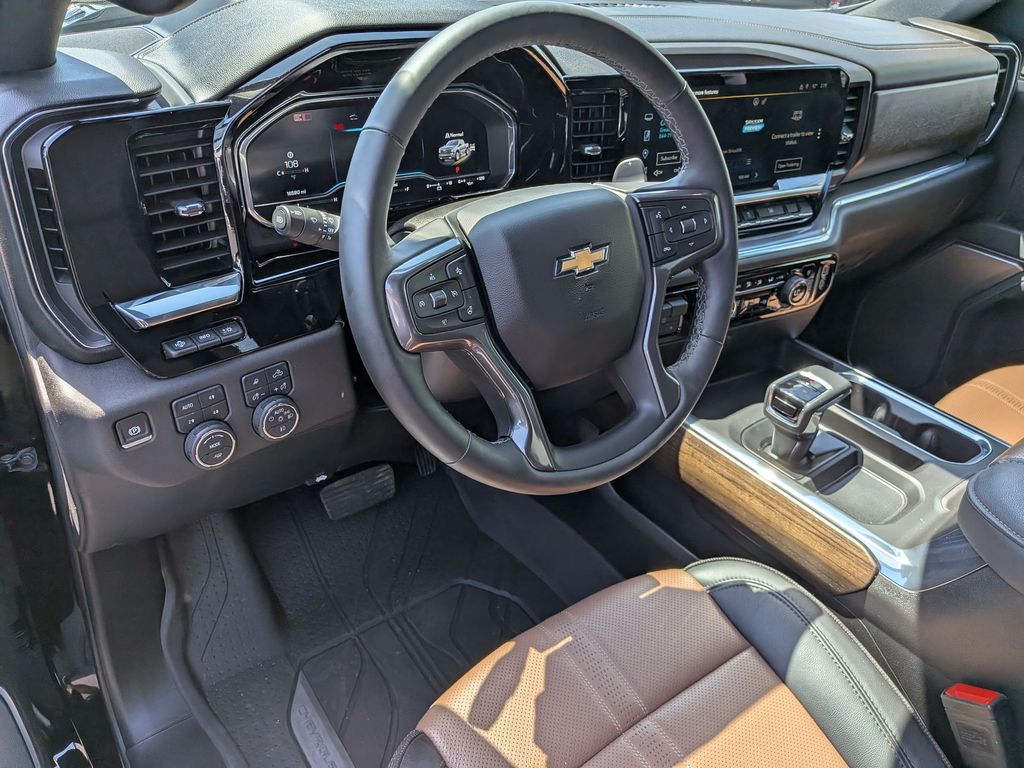 2025 Chevrolet Silverado 1500 High Country - Photo 10