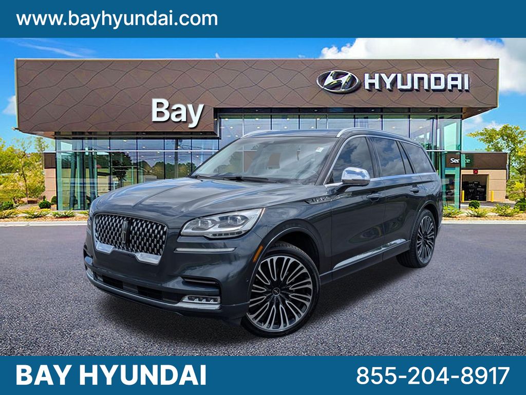 2021 Lincoln Aviator Black Label AWD's photo