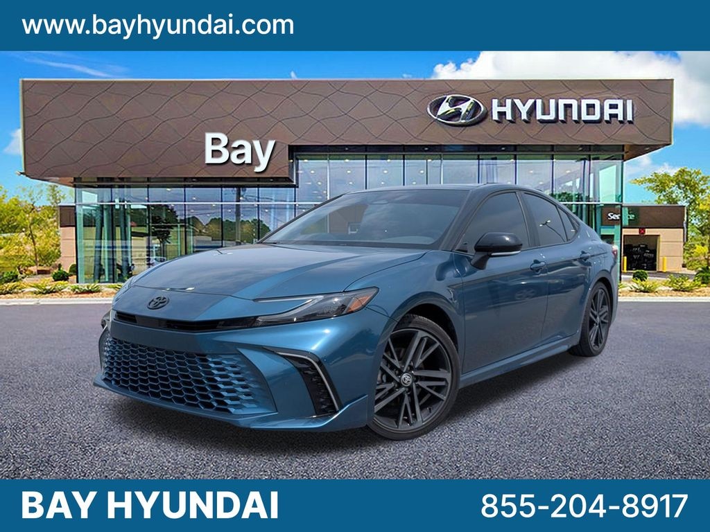 Used 2025 Toyota Camry Hybrid Sedan