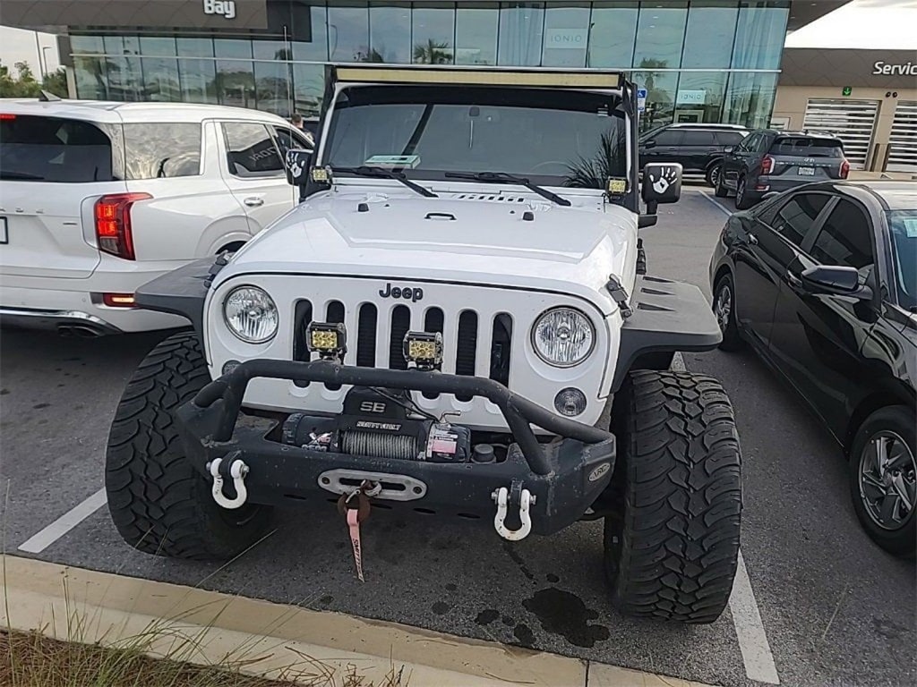 2015 Jeep Wrangler Unlimited Sahara's photo