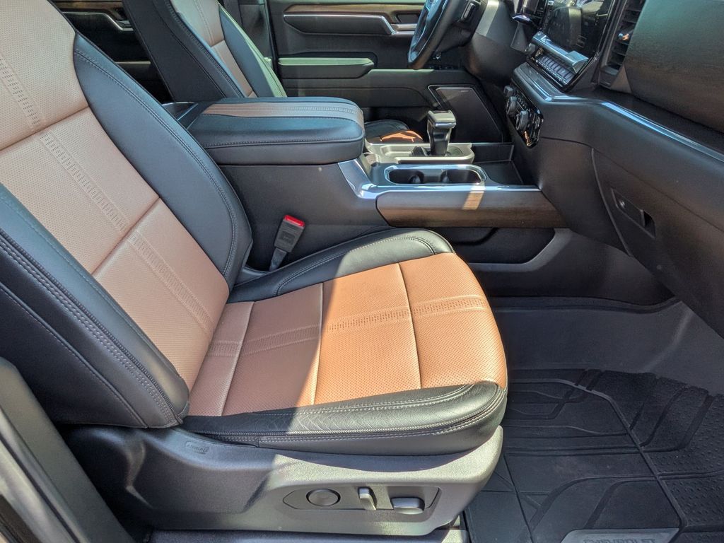 2025 Chevrolet Silverado 1500 High Country - Photo 20