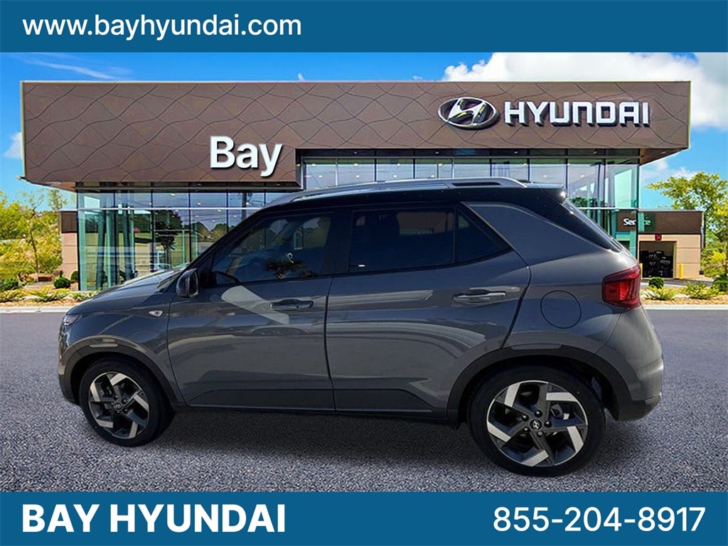 2023 Hyundai Venue Limited's photo