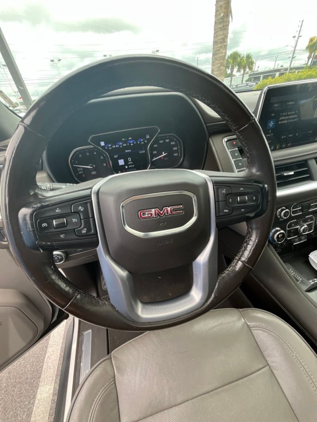Used 2021 GMC Yukon SLT SUV