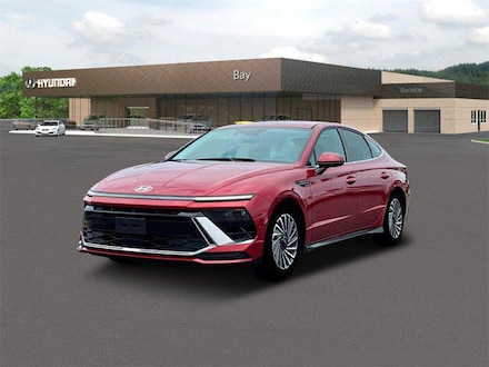 2025 Hyundai Sonata Hybrid SEL Sedan