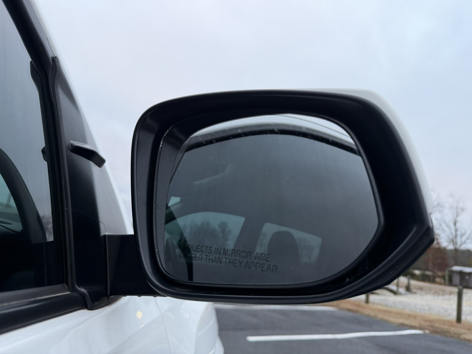 2023 Toyota Tacoma SR V6 photo 4