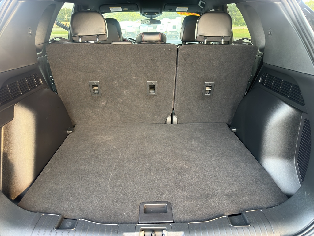 2025 Ford Escape ST-Line Select - Photo 19