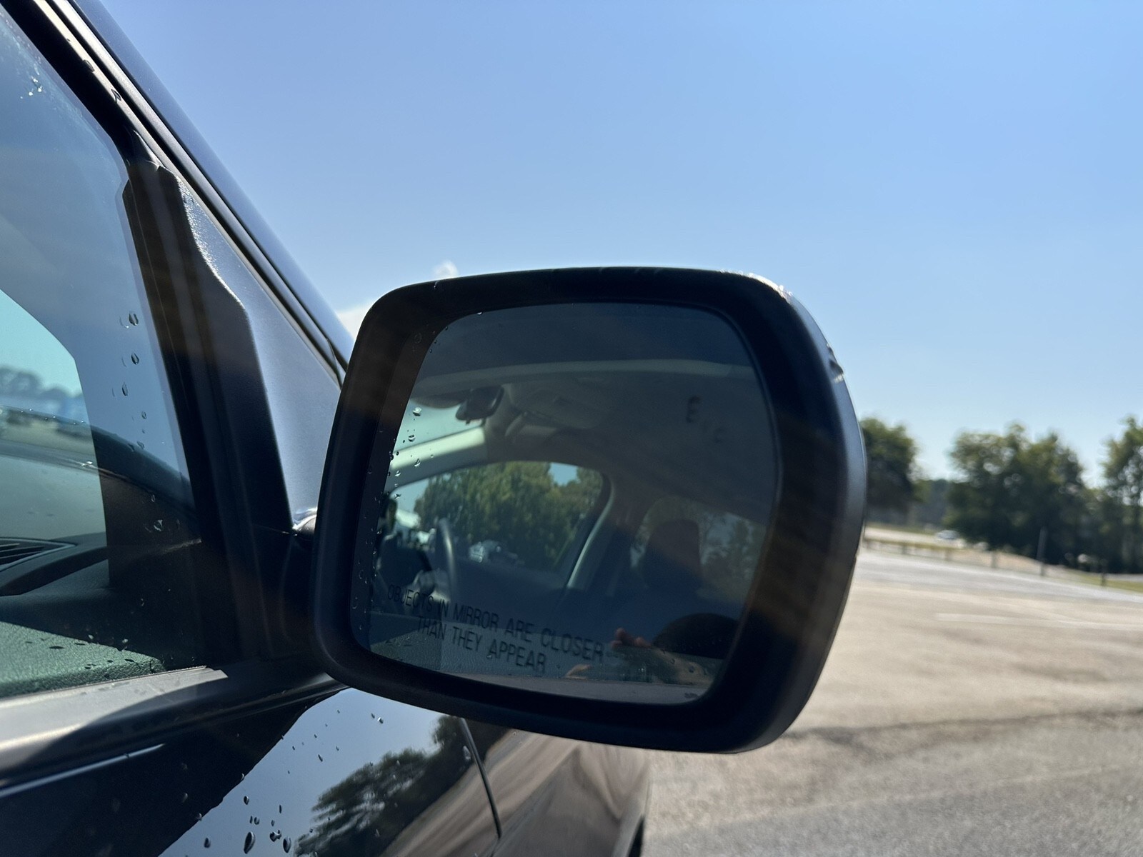 2024 Ford Edge SE photo 4