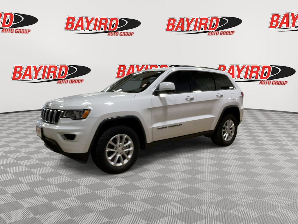 Used 2021 Jeep Grand Cherokee Laredo SUV