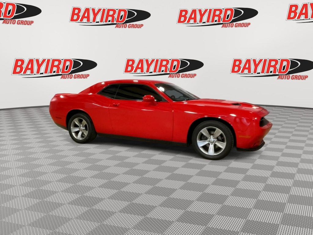 Used 2018 Dodge Challenger SXT Coupe