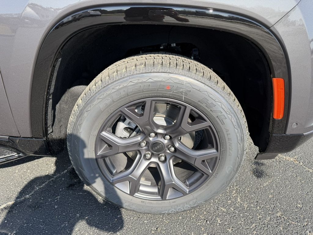 New 2026 Jeep Grand Wagoneer Limited Sport Utility