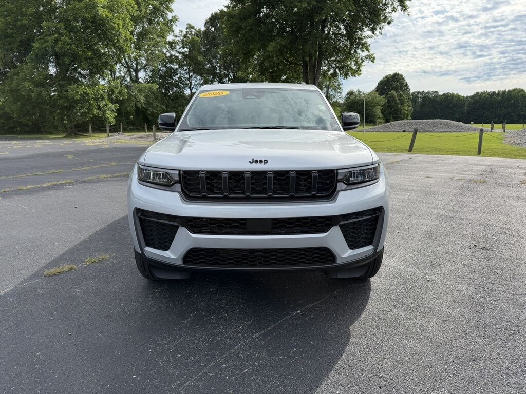 New 2026 Jeep Grand Cherokee L Laredo Sport Utility