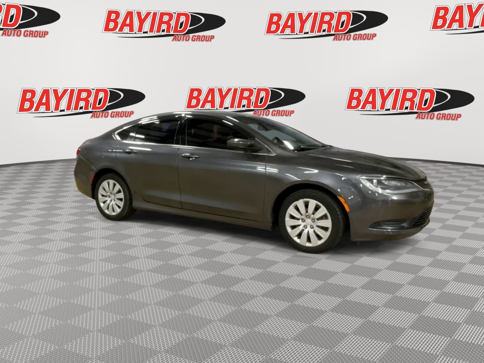 2015 Chrysler 200 LX photo 2