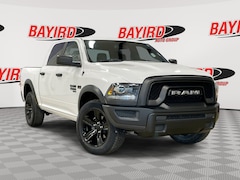 2021 Ram 1500 Classic SLT Truck Crew Cab
