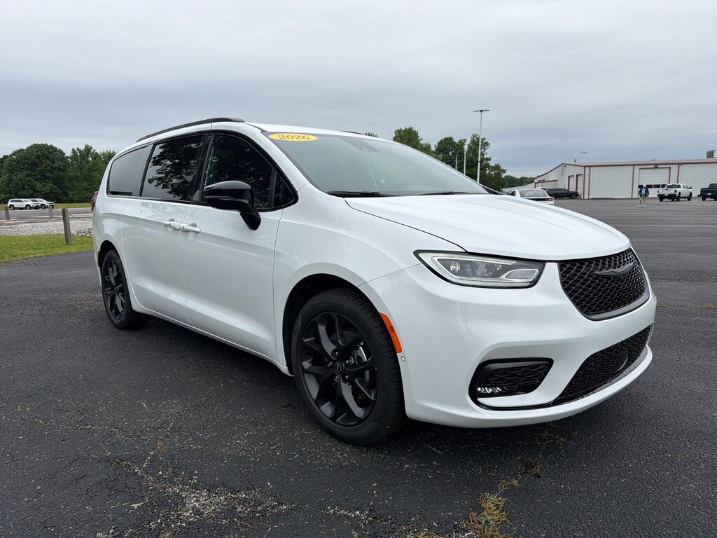 New 2026 Chrysler Pacifica SELECT Passenger Van