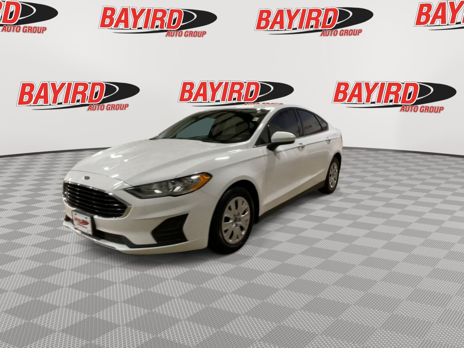 2020 Ford Fusion S photo 4