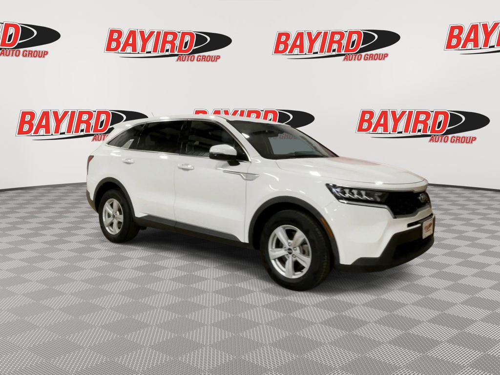 Used 2021 Kia Sorento LX with VIN 5XYRG4LC8MG024269 for sale in Paragould, AR
