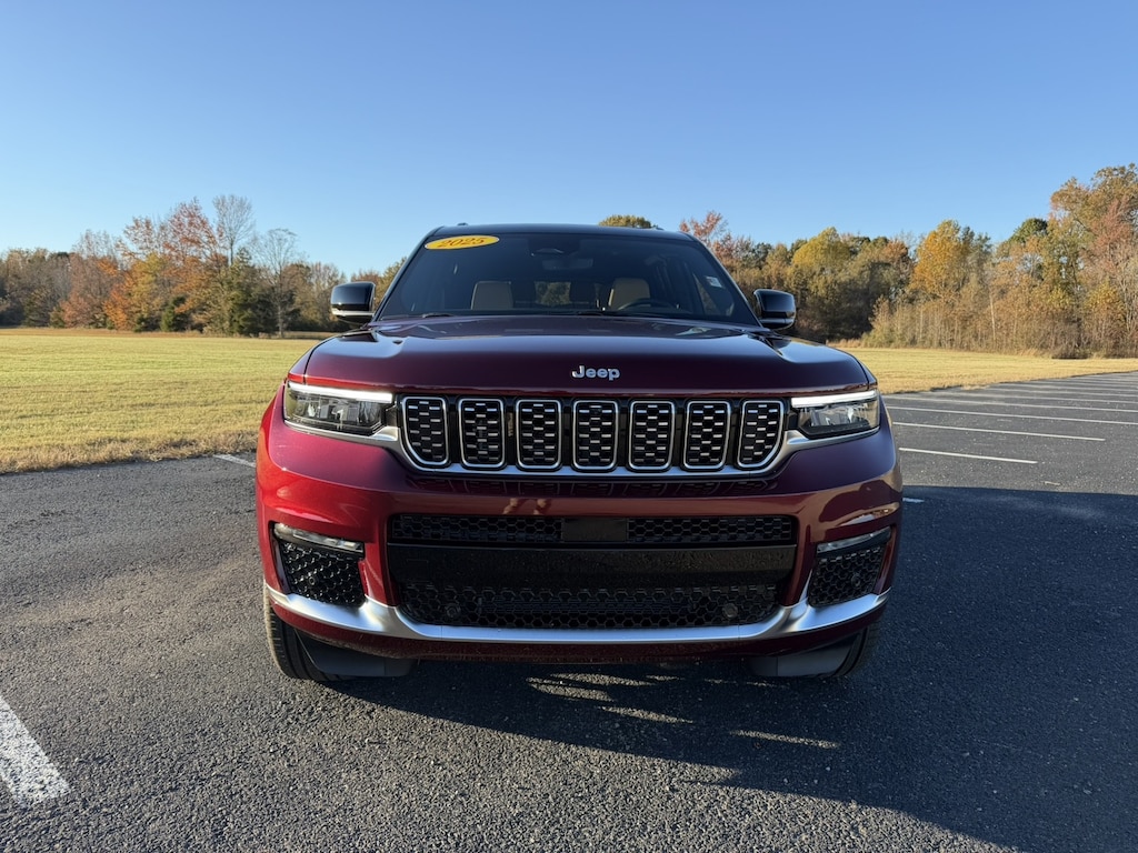 New 2025 Jeep Grand Cherokee L SUMMIT 4X4 Sport Utility