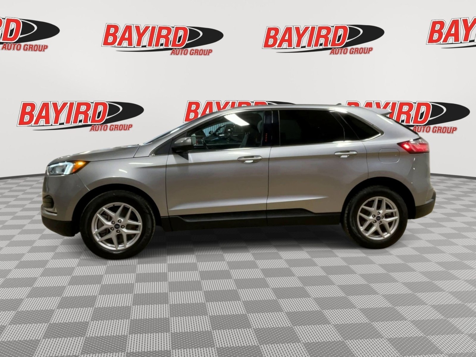 2021 Ford Edge SEL - Photo 6