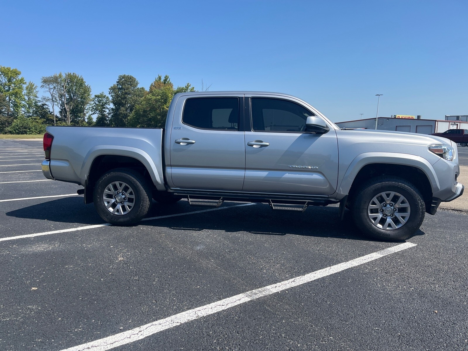2019 Toyota Tacoma SR5 V6 photo 4