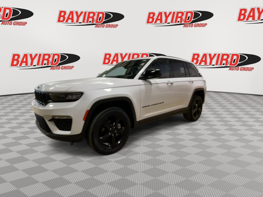 Used 2023 Jeep Grand Cherokee Limited SUV