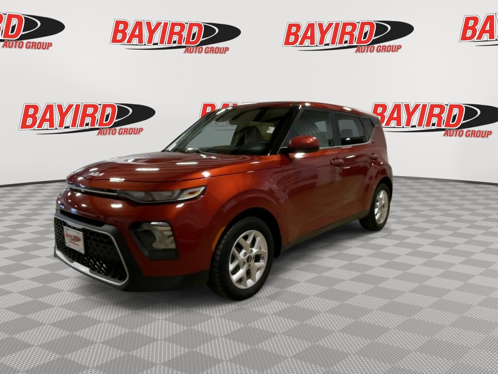Used 2022 Kia Soul LX Hatchback