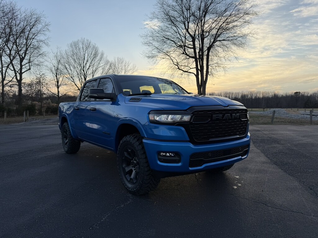 New 2026 Ram 1500 BIG HORN CREW CAB 4X4 5'7 BOX Pickup