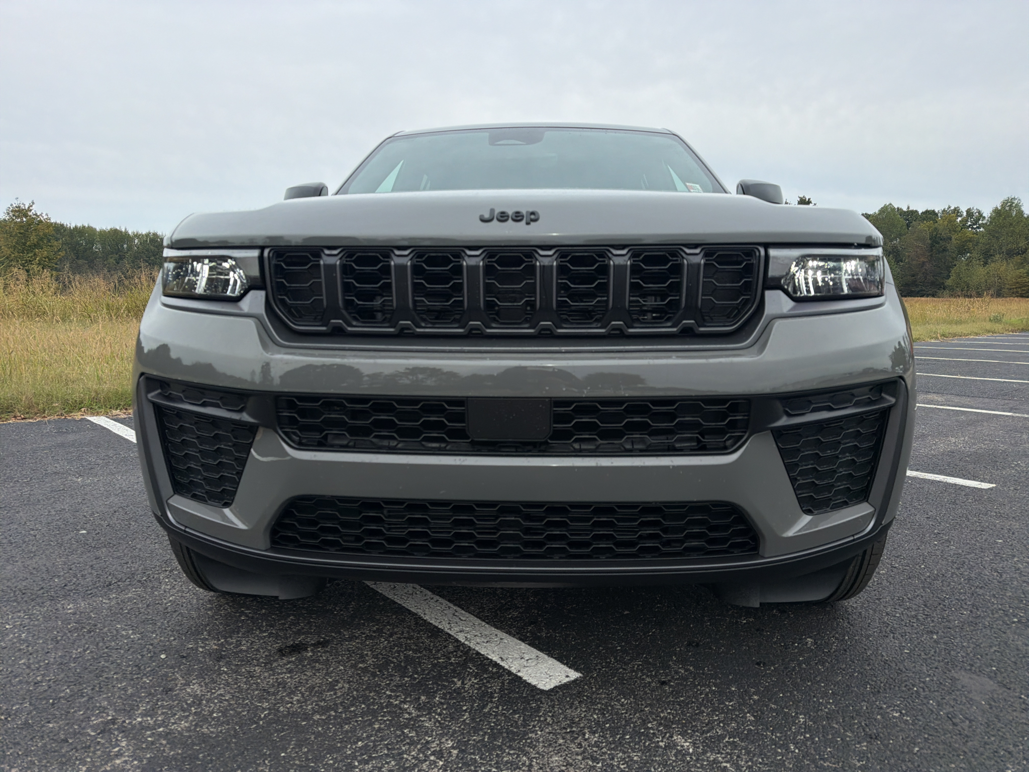 New 2027 Jeep Grand Cherokee Laredo Sport Utility