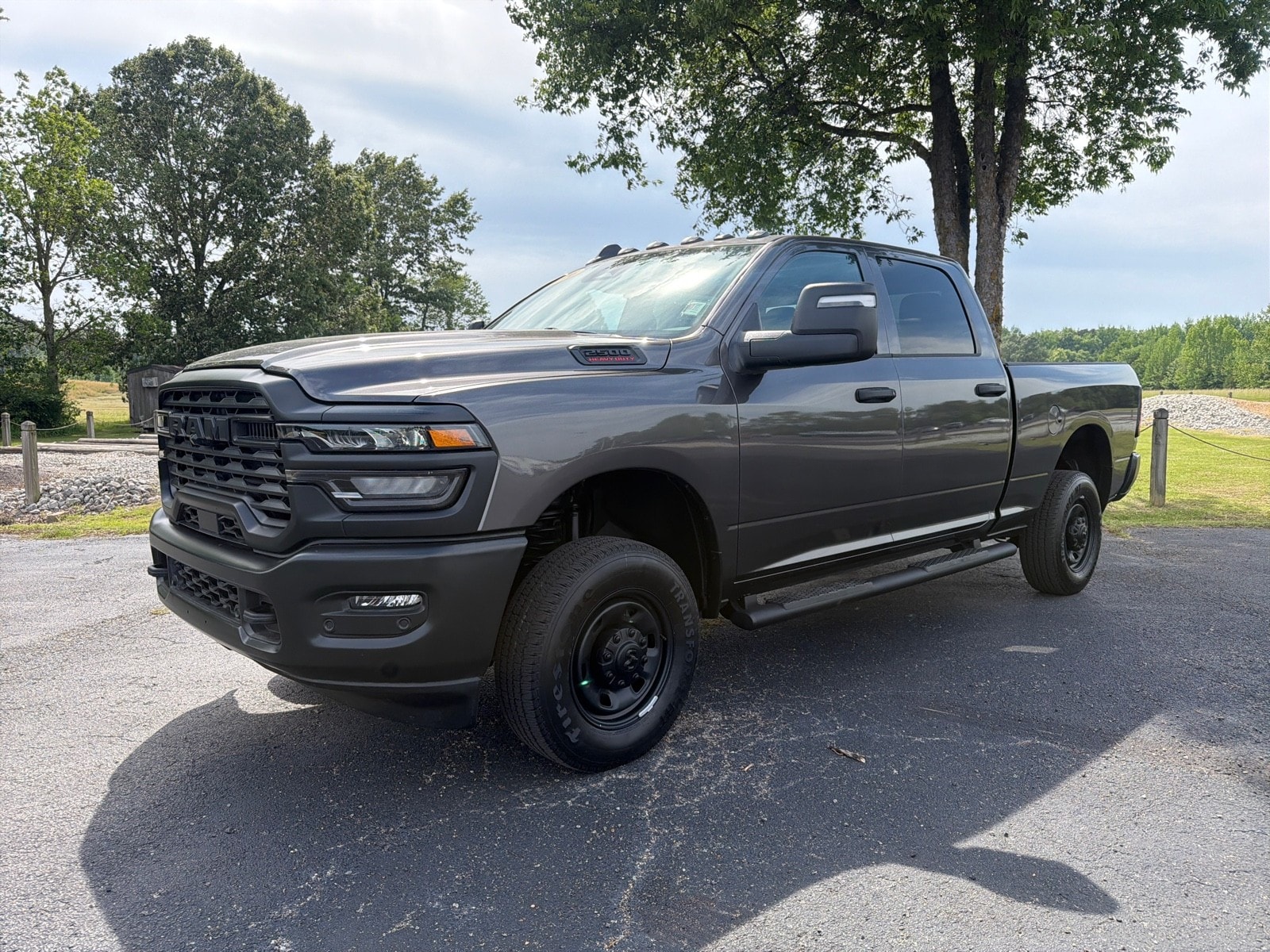 2026 RAM 2500 Tradesman 4X4 Crew Cab SWB's photo