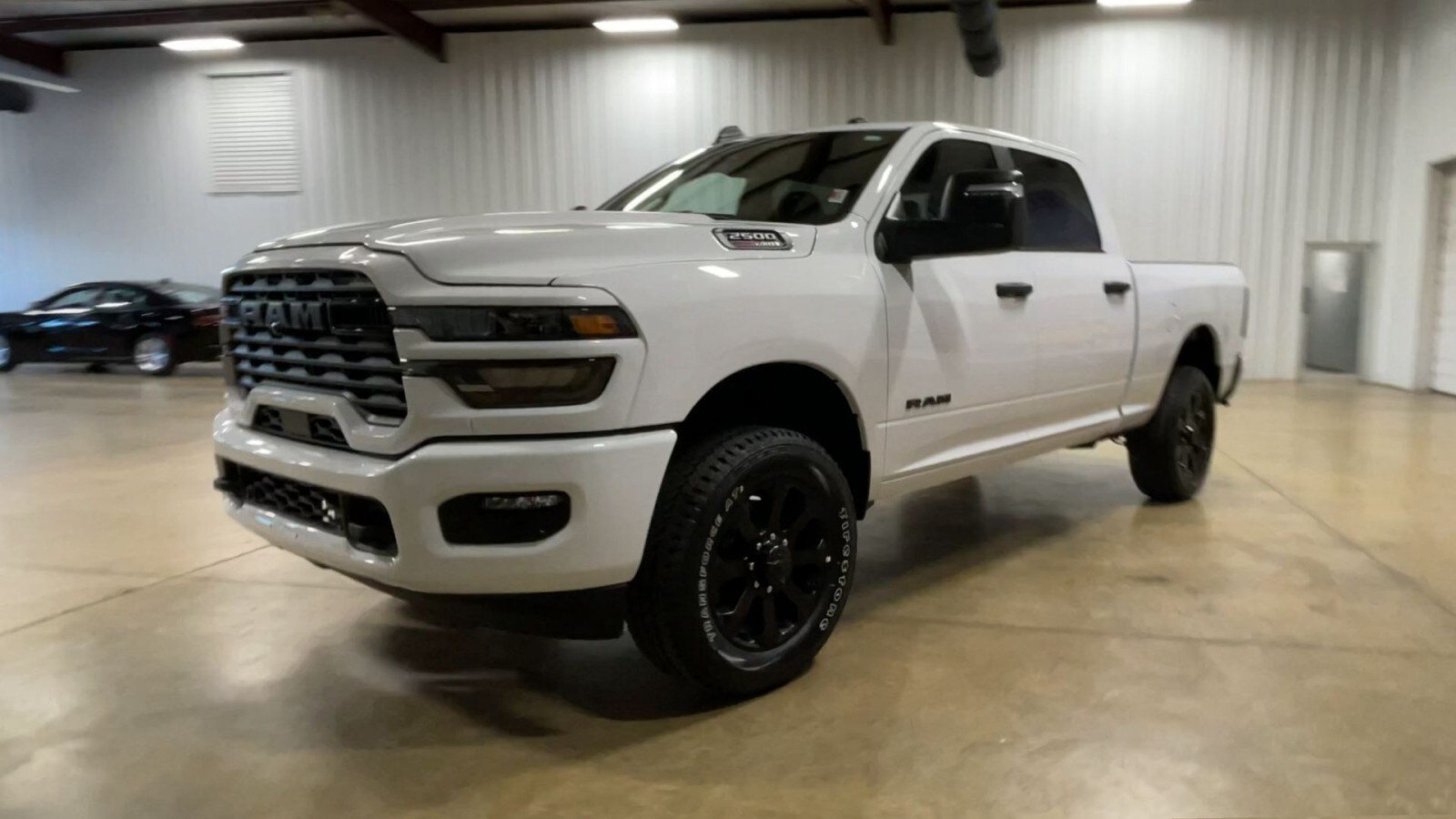 2025 Ram 2500 Big Horn photo 4