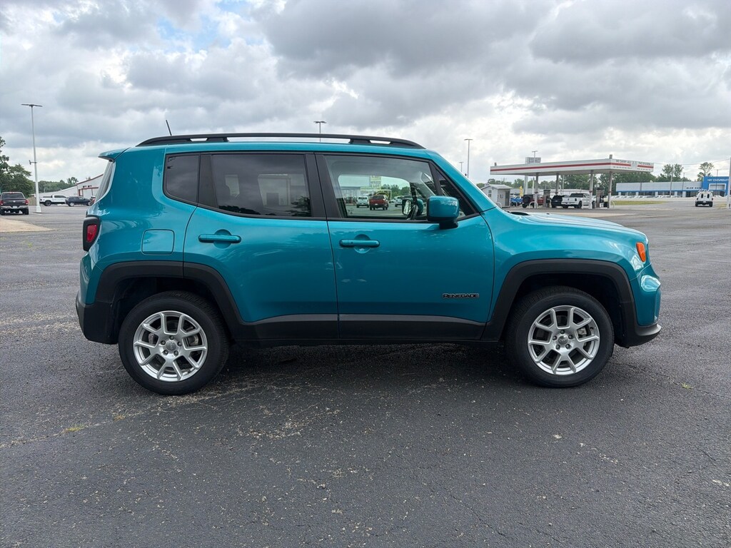 Used 2021 Jeep Renegade Latitude SUV
