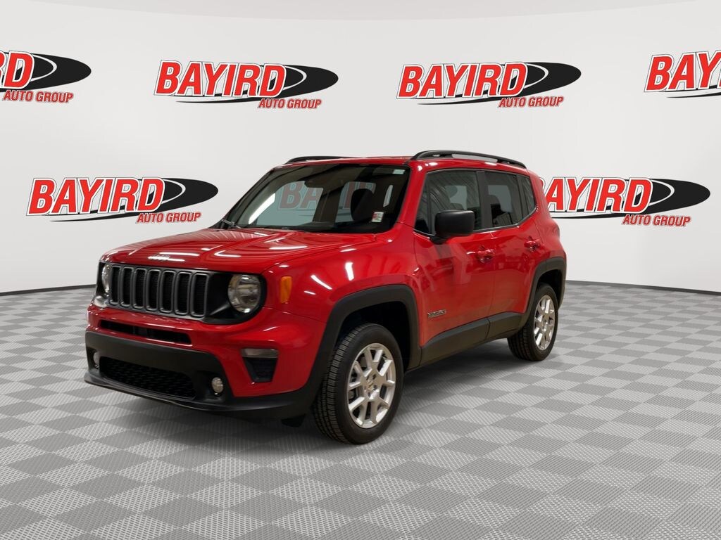 Used 2023 Jeep Renegade Latitude SUV