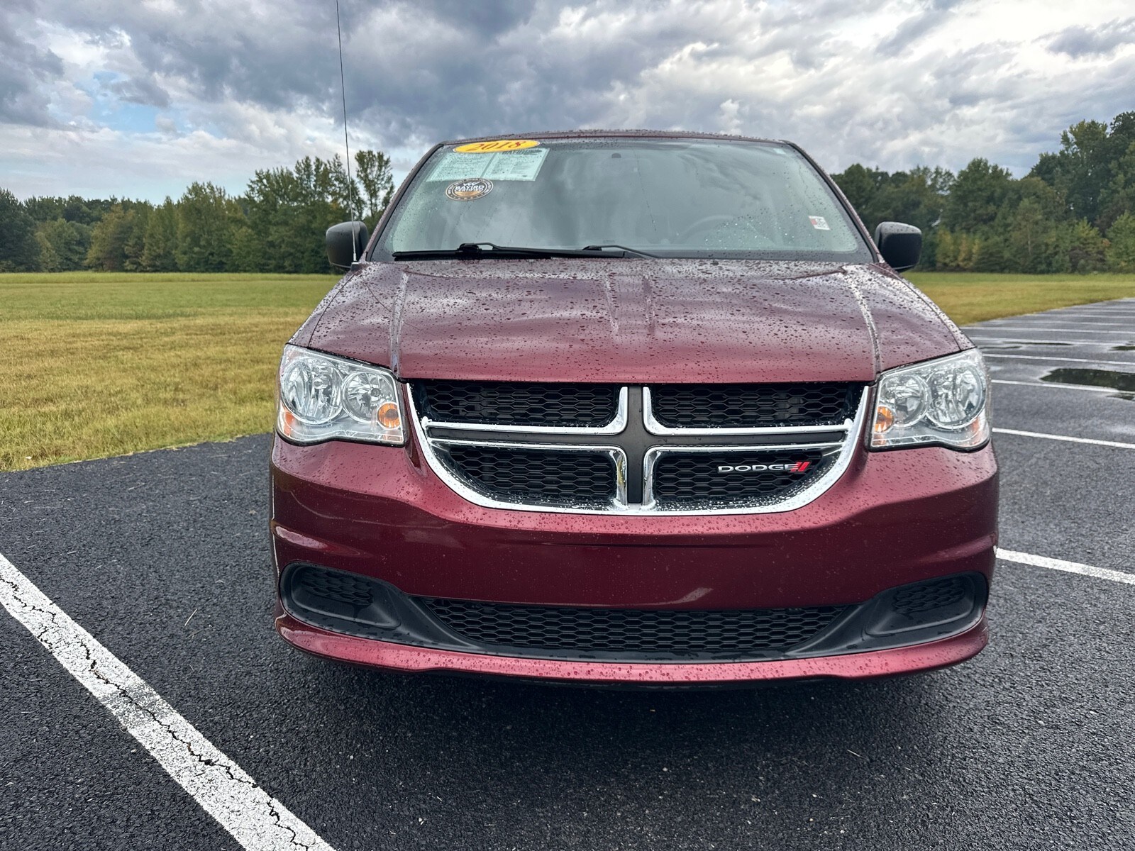 2018 Dodge Grand Caravan SE photo 2