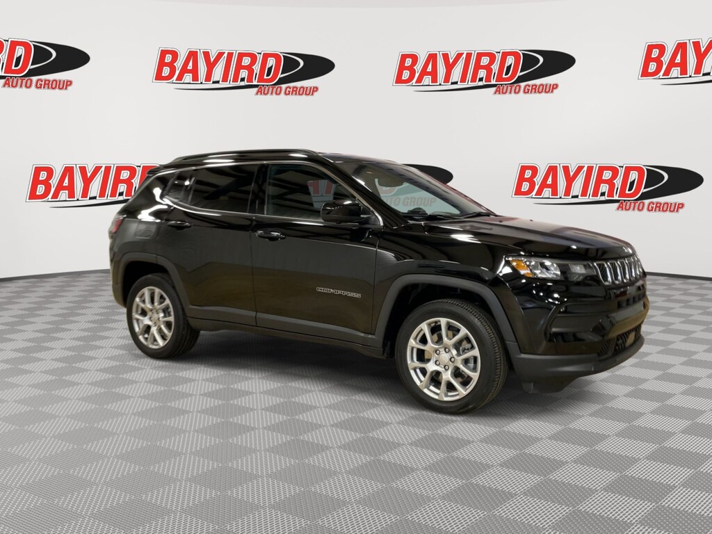 Used 2023 Jeep Compass Latitude Lux SUV