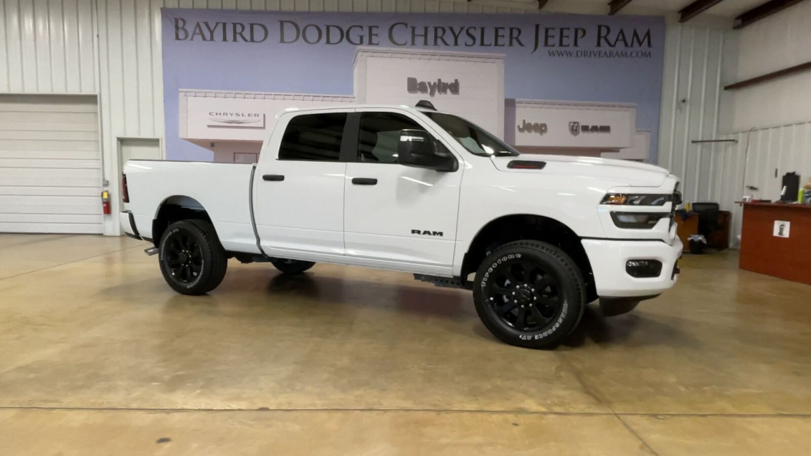2025 Ram 2500 Big Horn photo 2