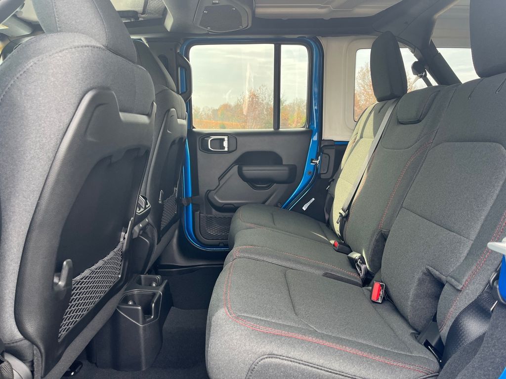 2026 Jeep Wrangler 4-Door Rubicon - Photo 15