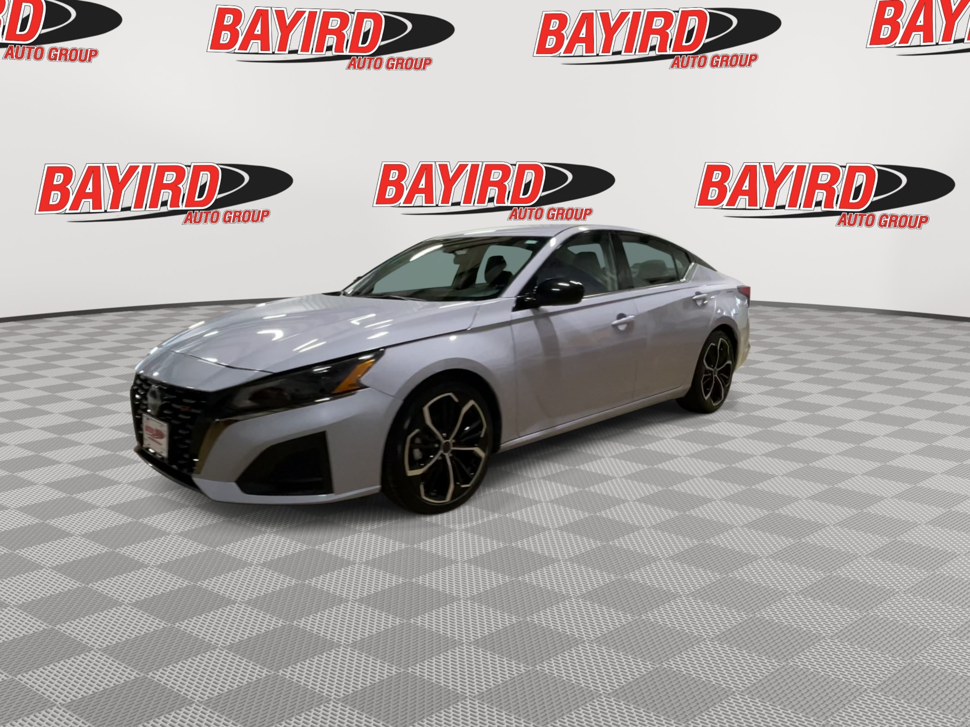 Used 2024 Nissan Altima 2.5 SR Sedan