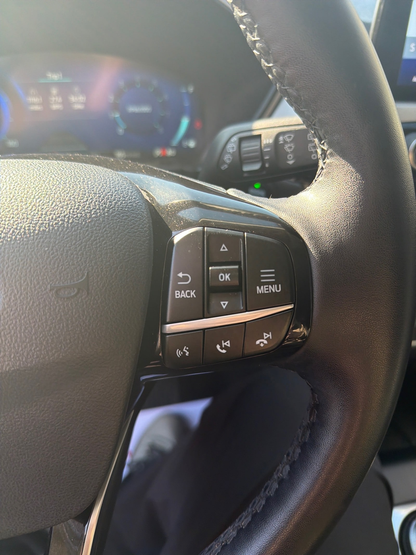 2022 Ford Escape SEL - Photo 12