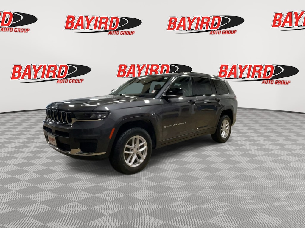Used 2023 Jeep Grand Cherokee L Laredo SUV