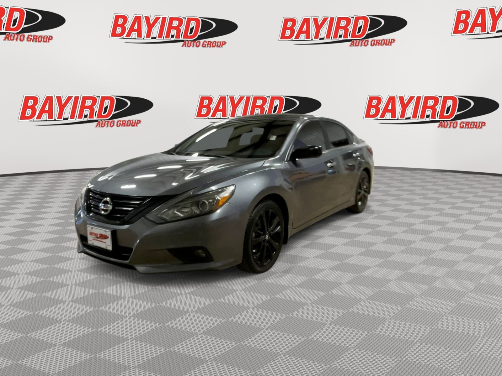 2018 Nissan Altima 2.5 SR photo 4