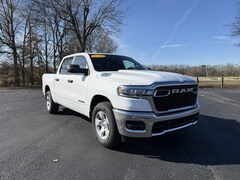 2025 Ram 1500 TRADESMAN CREW CAB 4X2 5'7 BOX Pickup