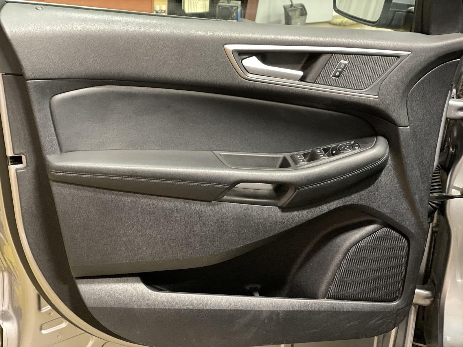 2021 Ford Edge SEL - Photo 13