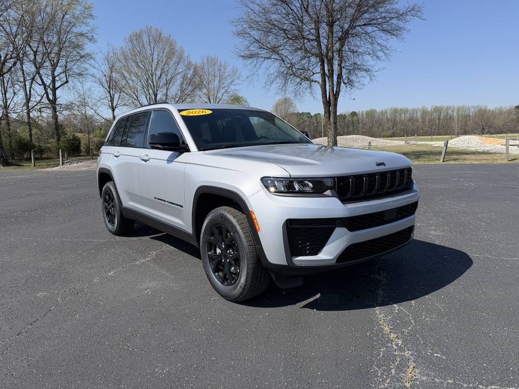 New 2026 Jeep Grand Cherokee LAREDO ALTITUDE 4X4 Sport Utility