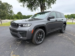 2026 Jeep Grand Cherokee Laredo Sport Utility
