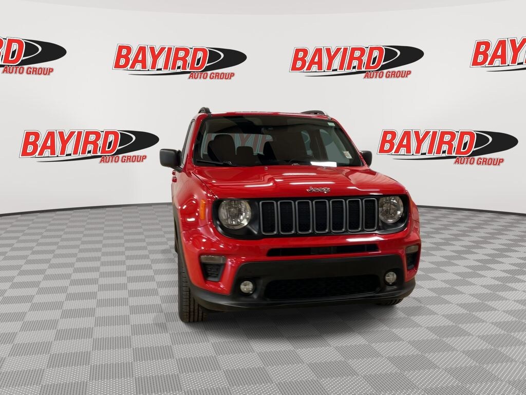 Used 2023 Jeep Renegade Latitude SUV