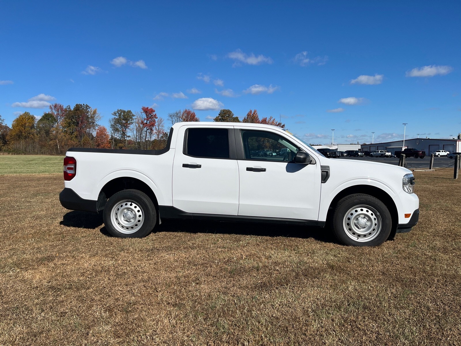 2022 Ford Maverick XL photo 4