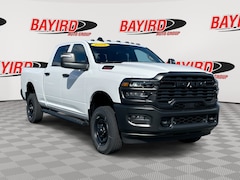 2026 Ram 2500 TRADESMAN CREW CAB 4X4 6'4 BOX Pickup