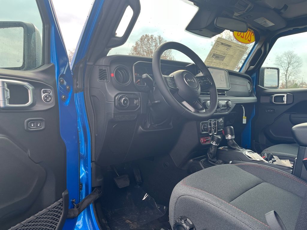2026 Jeep Wrangler 4-Door Rubicon - Photo 9