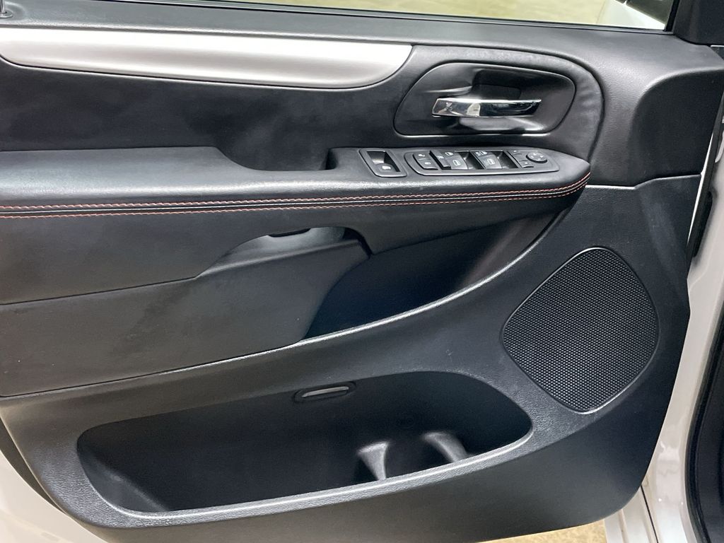 2019 Dodge Grand Caravan GT - Photo 12