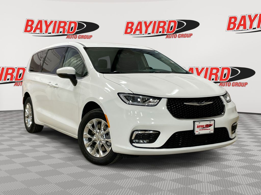 Used 2023 Chrysler Pacifica Touring L Van Passenger Van